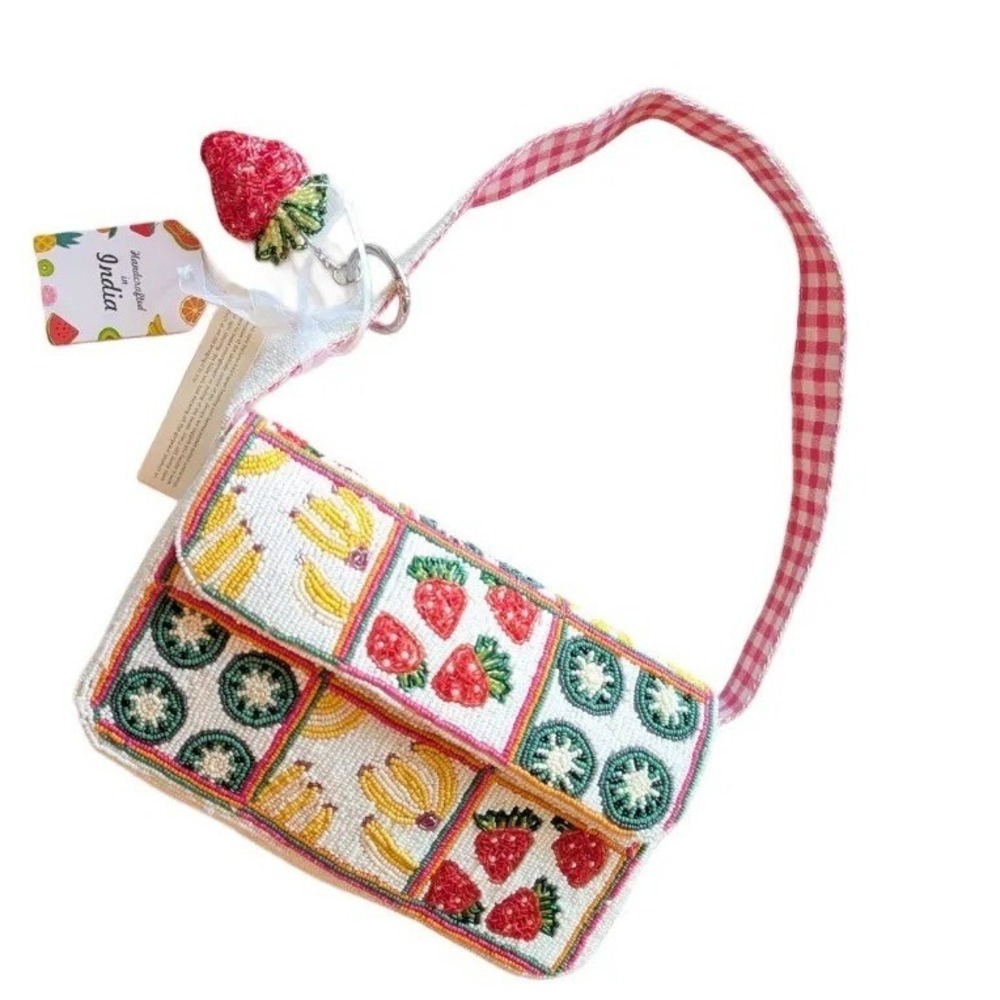 Viral Beaded Handcrafted In India Fruit Shoulder Strawberry Charm Purse Bag NWT